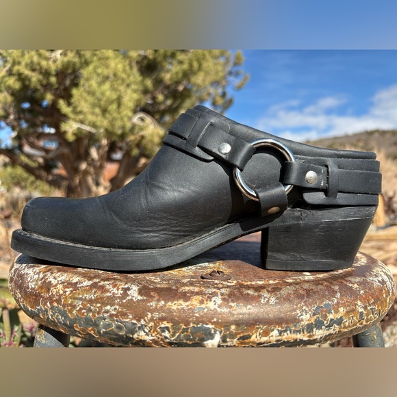 FRYE Harness Mules Black - Picture 4 of 16